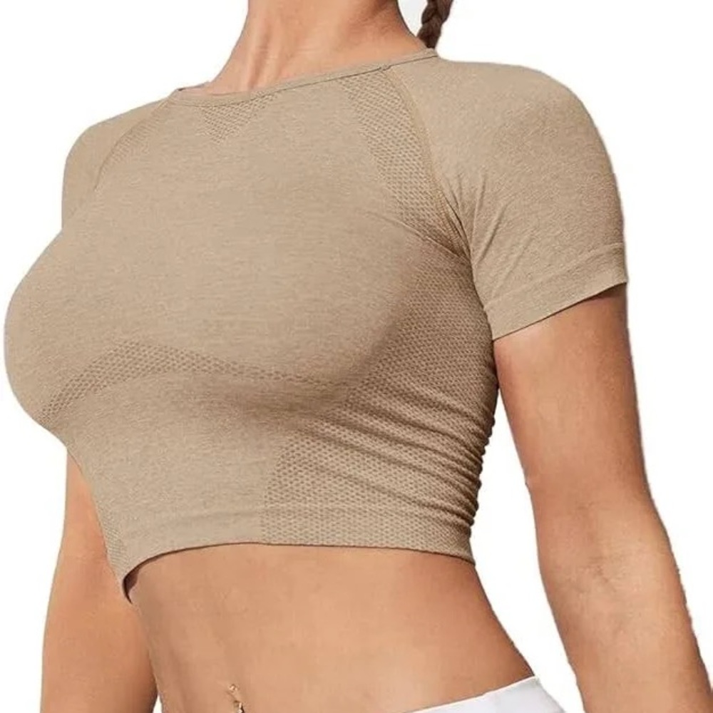 Vanoluya Women's Seamless Short Sleeve Workout Yoga Crop Top – Beige